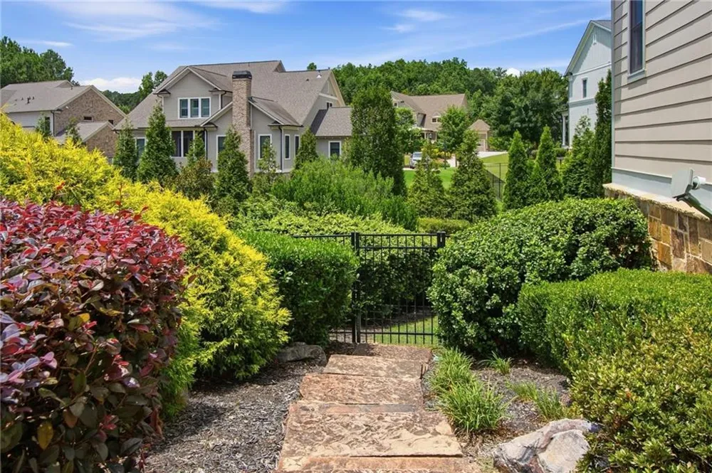 4786 Olde Village Cove Dunwoody, GA 30338