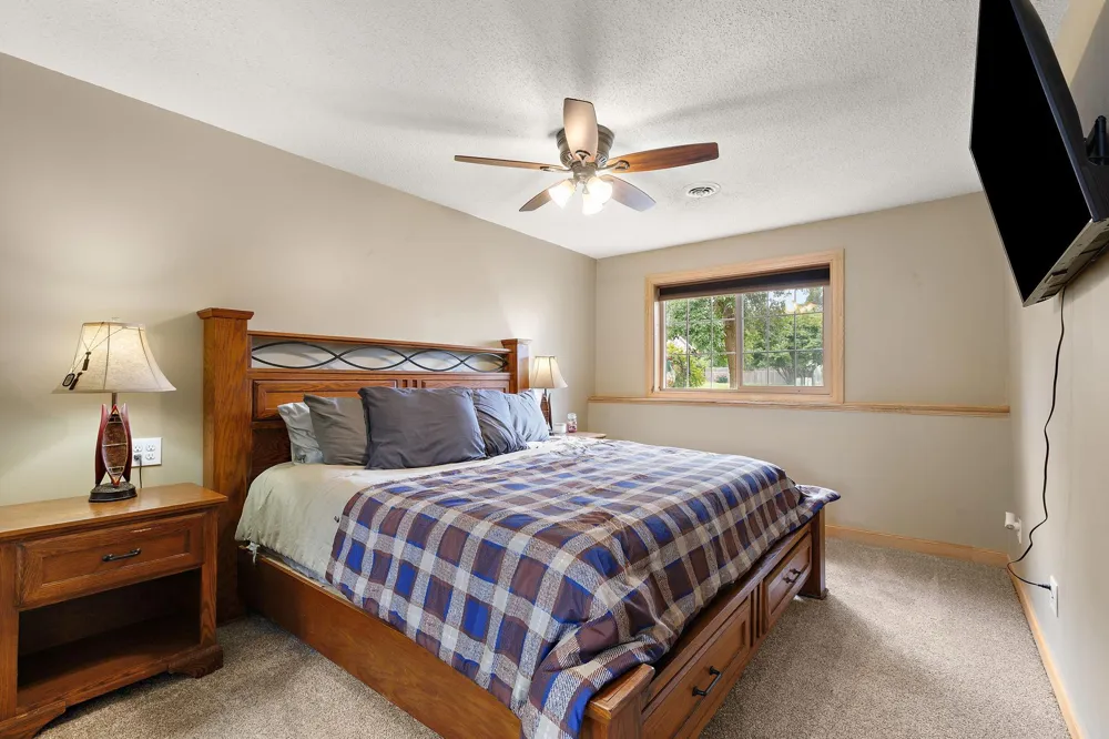 40533 Golden Avenue North Branch, MN 55056