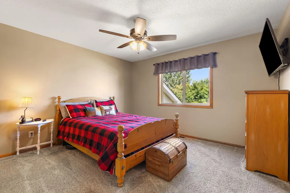 40533 Golden Avenue North Branch, MN 55056