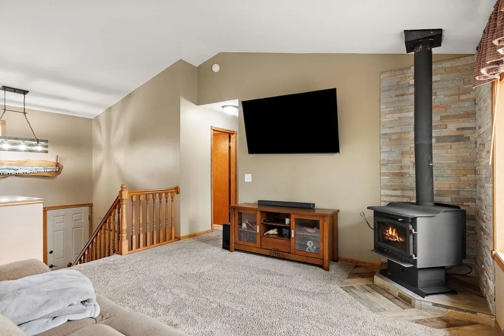 40533 Golden Avenue North Branch, MN 55056