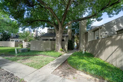 1346 Chardonnay Drive #80