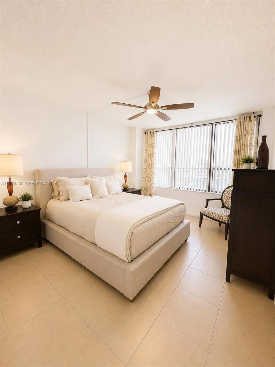 3505 S Ocean Dr #401 Hollywood, FL 33019