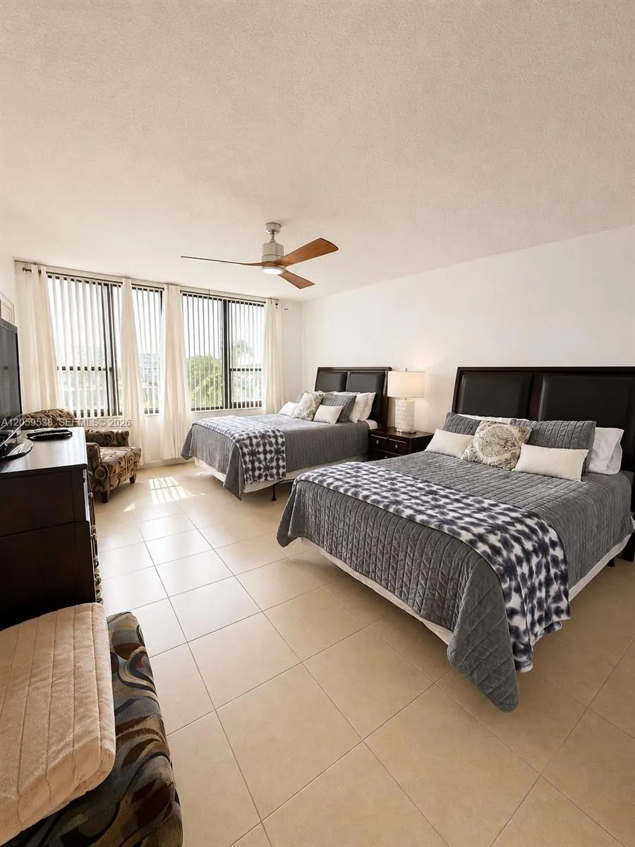 3505 S Ocean Dr #401 Hollywood, FL 33019