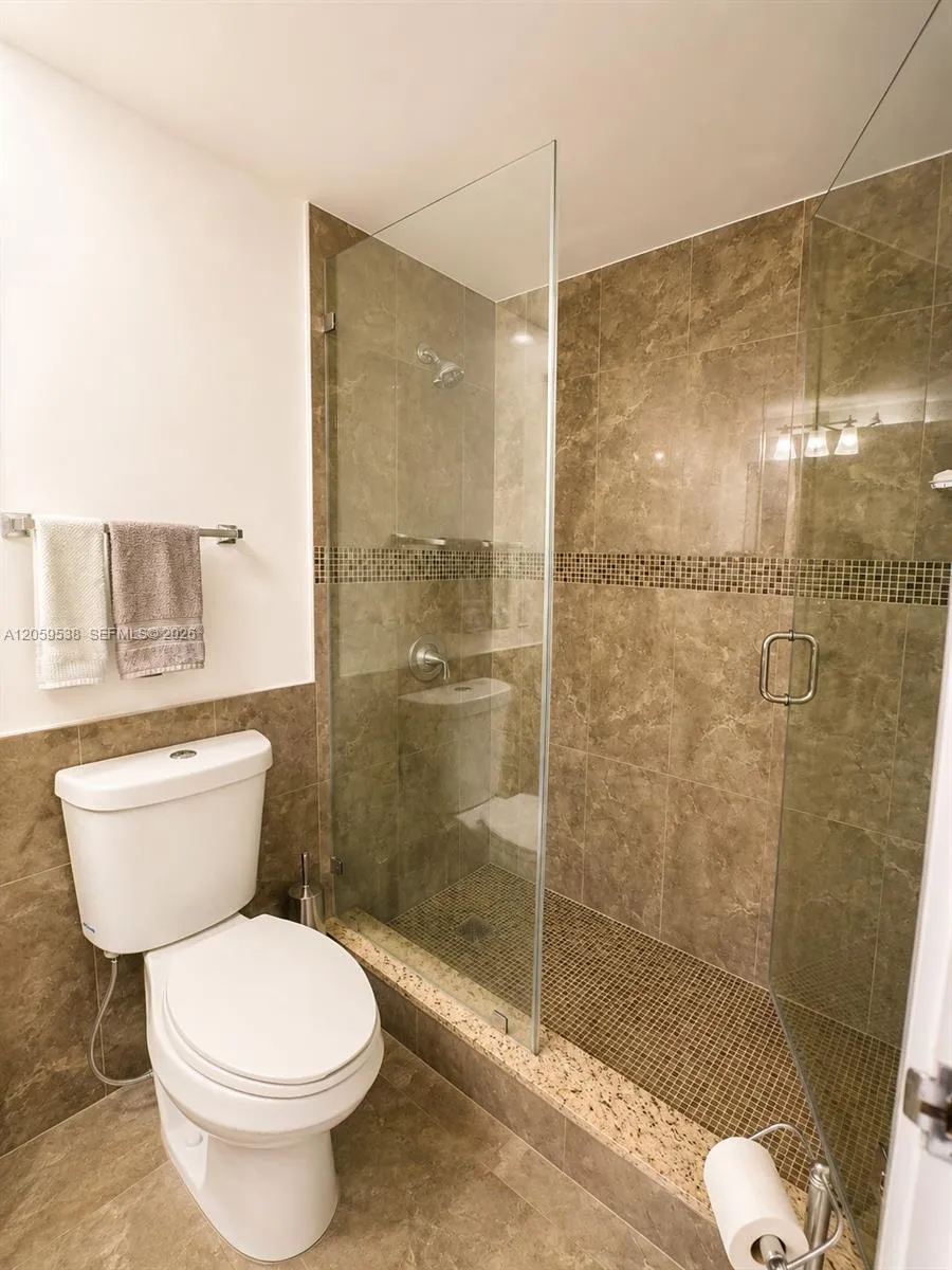 3505 S Ocean Dr #401 Hollywood, FL 33019