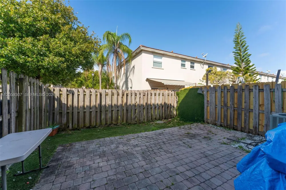22412 SW 89th Ave Cutler Bay, FL 33190