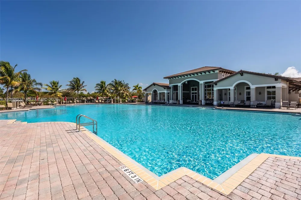 22412 SW 89th Ave Cutler Bay, FL 33190