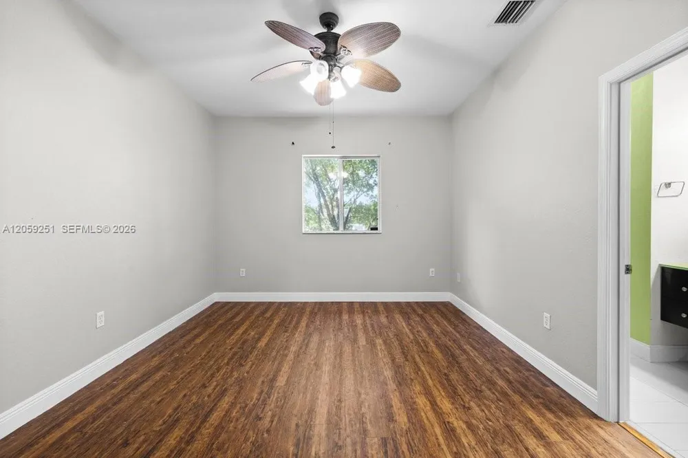 7929 Tuscany Dr Tamarac, FL 33321