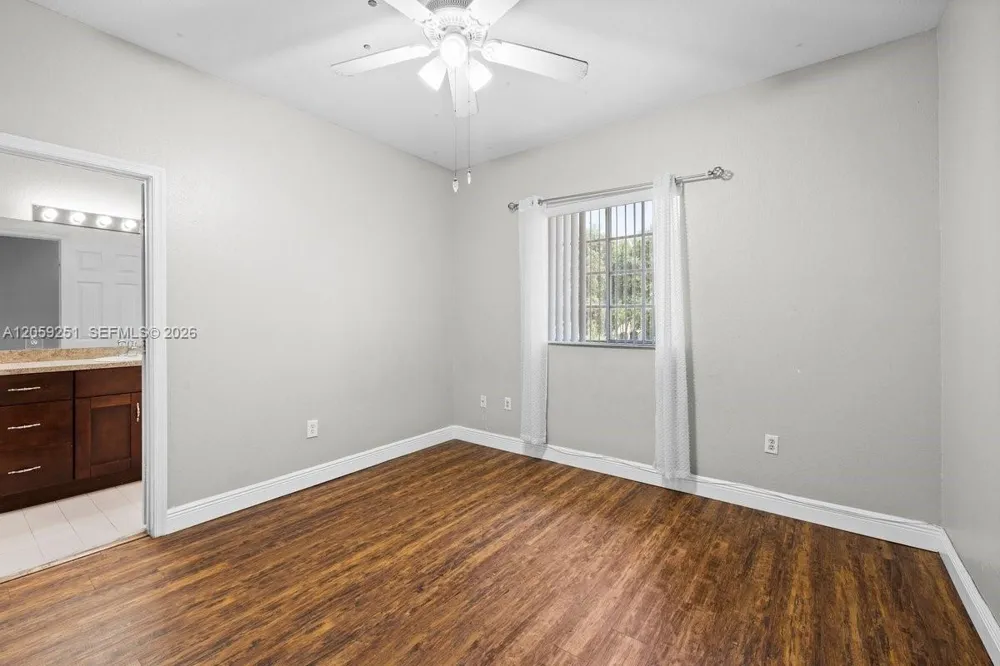 7929 Tuscany Dr Tamarac, FL 33321