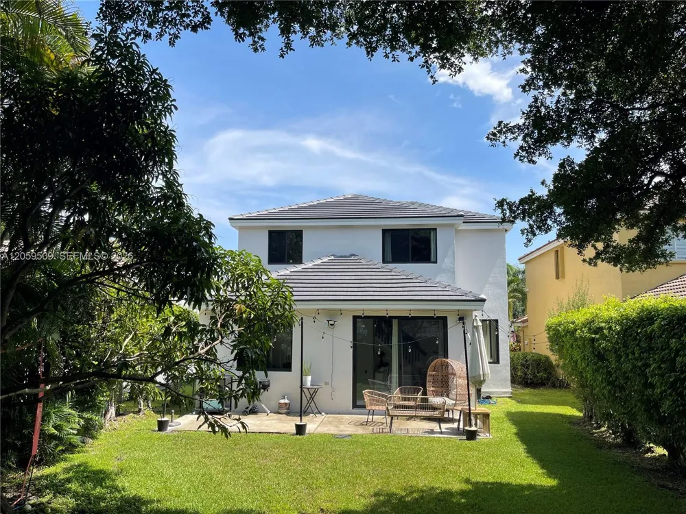 1456 Sabal Trl Weston, FL 33327