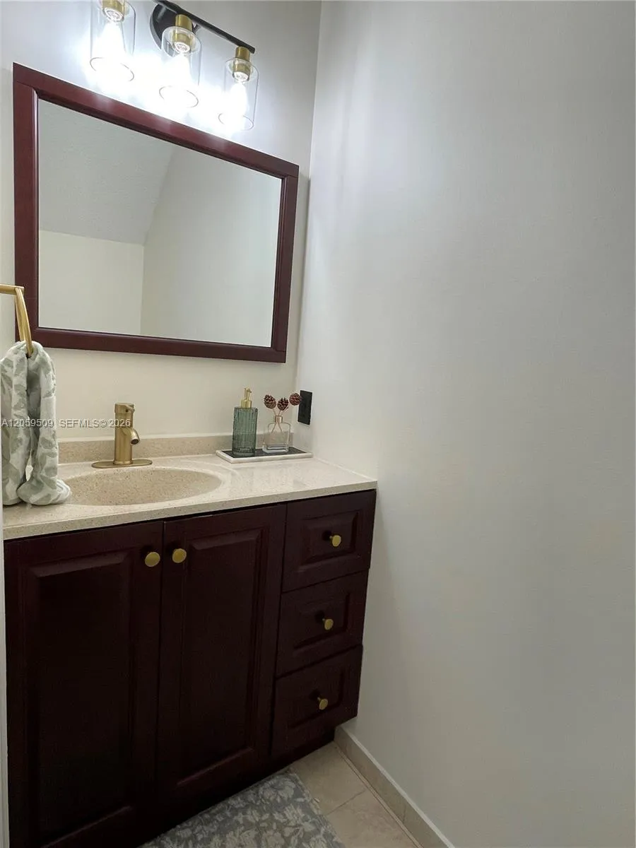 1456 Sabal Trl Weston, FL 33327