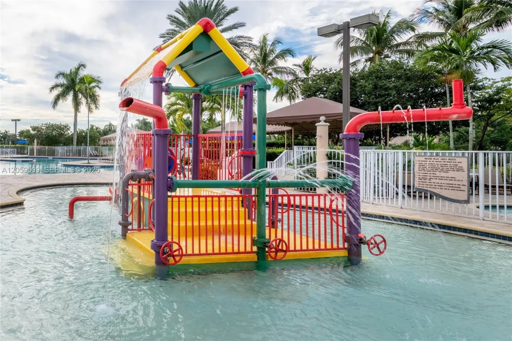 1456 Sabal Trl Weston, FL 33327