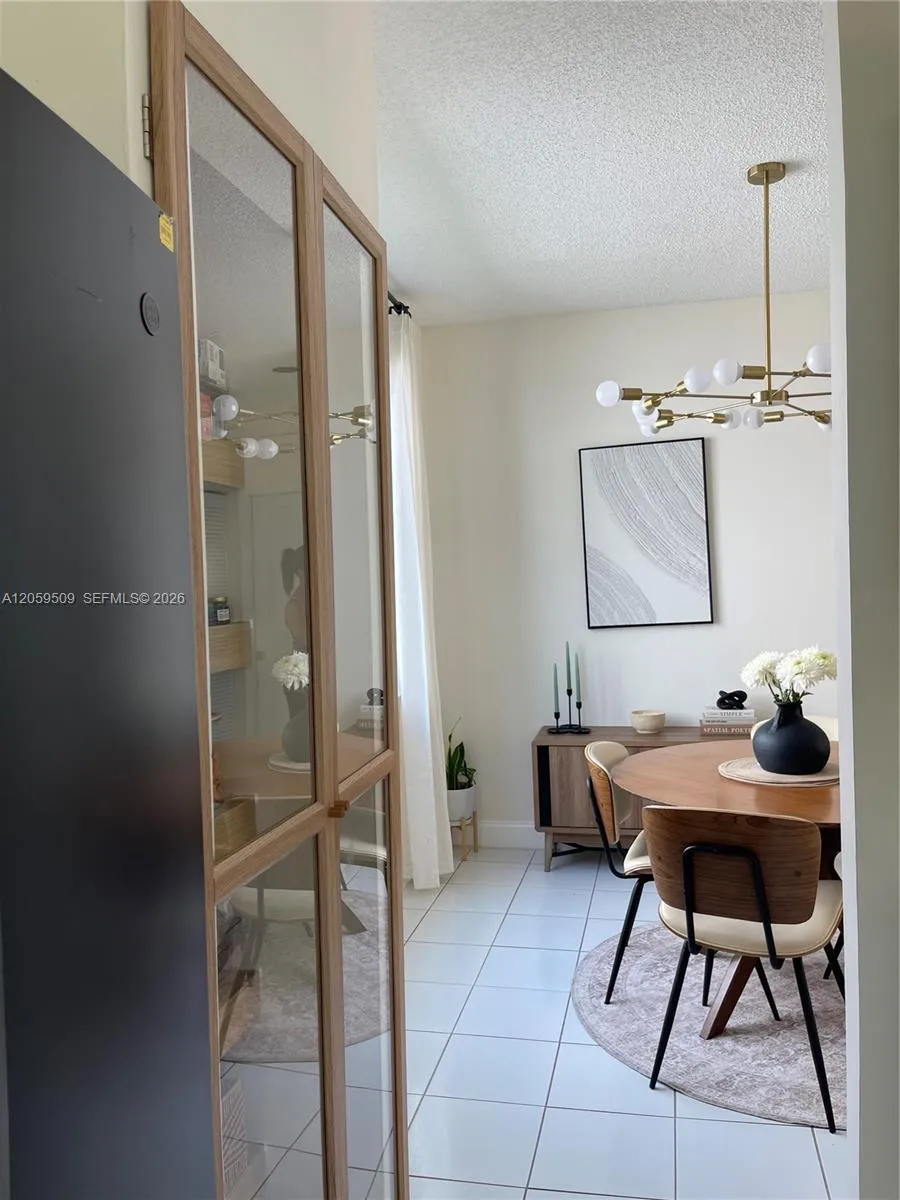 1456 Sabal Trl Weston, FL 33327