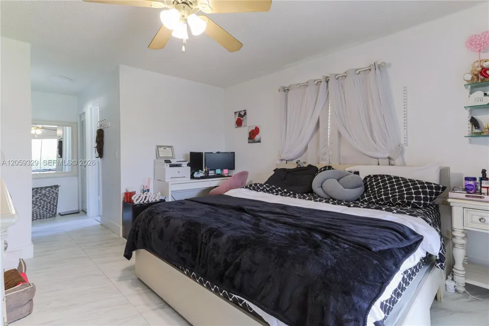 7940 NW 9th St #7940 Margate, FL 33063