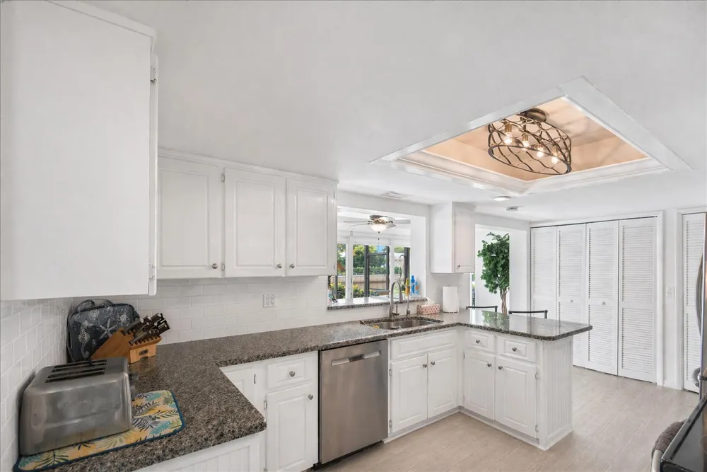 2066 5TH COURT SE Vero Beach, FL 32962