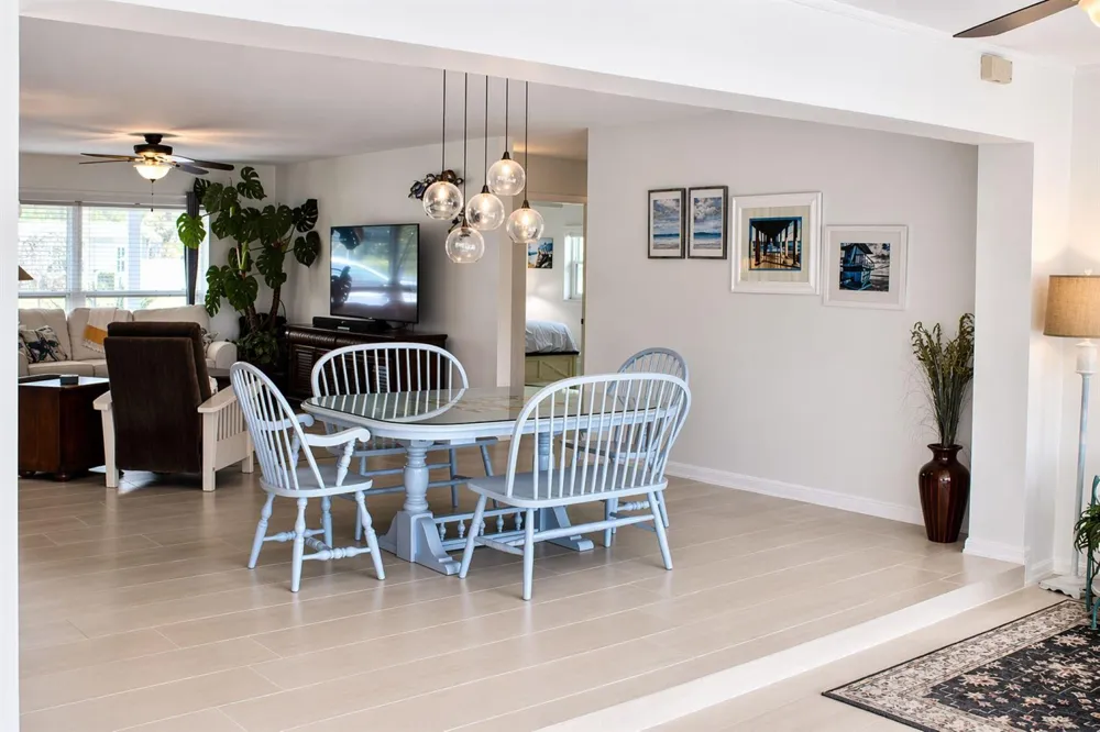 2066 5TH COURT SE Vero Beach, FL 32962