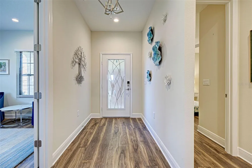 233 PALIDORO CIRCLE Nokomis, FL 34275