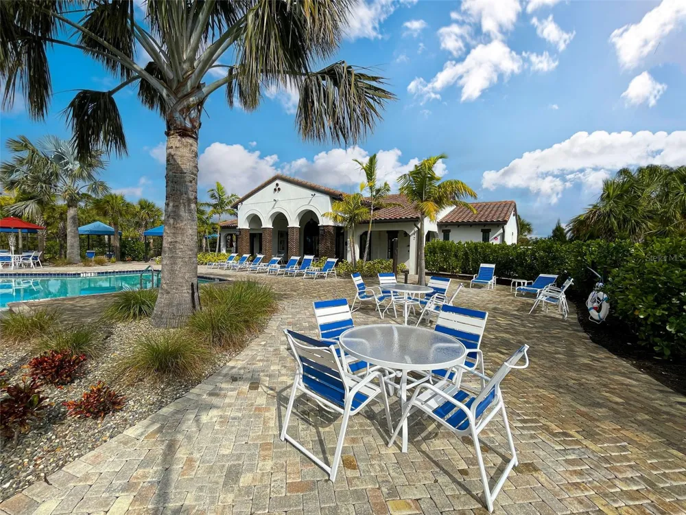 233 PALIDORO CIRCLE Nokomis, FL 34275