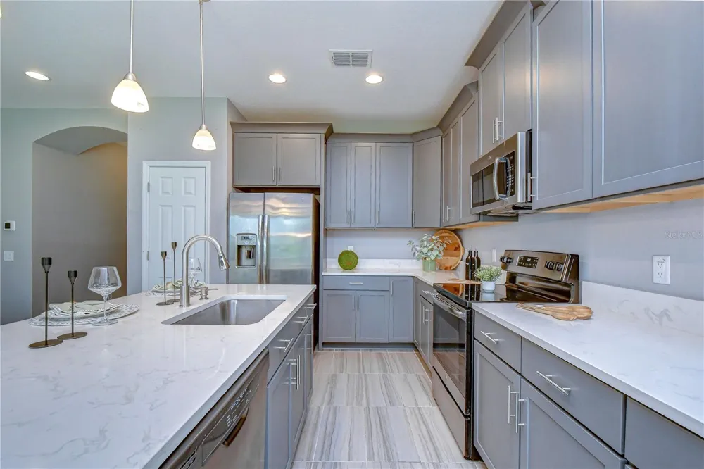 1621 LEAF FLOWER LANE Lutz, FL 33558