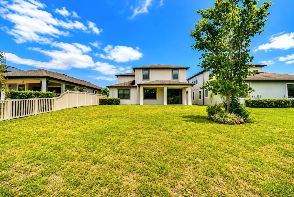 1621 LEAF FLOWER LANE Lutz, FL 33558