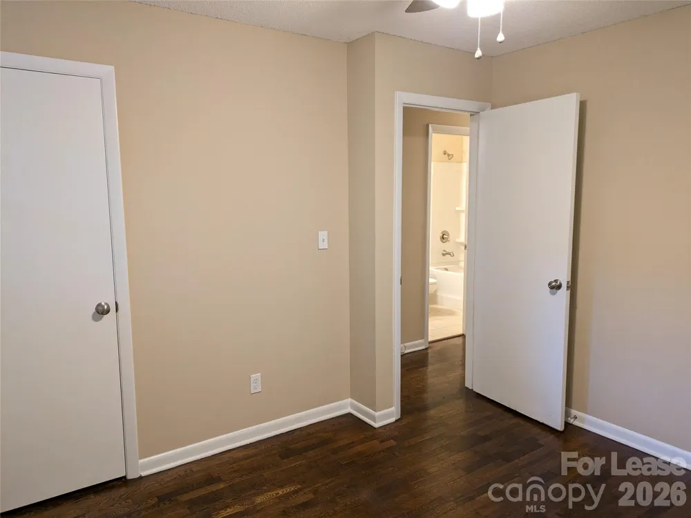 362 Cabarrus Avenue Mooresville, NC 28115