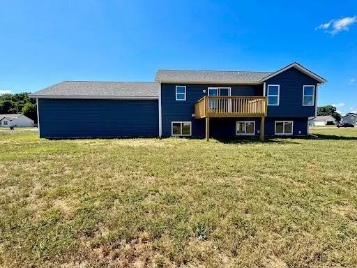 3233 Signal Point Drive Allegan, MI 49010
