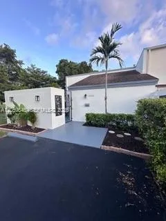 12300 SW 18 TE #0 Miami, FL 33175