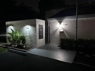 12300 SW 18 TE #0 Miami, FL 33175