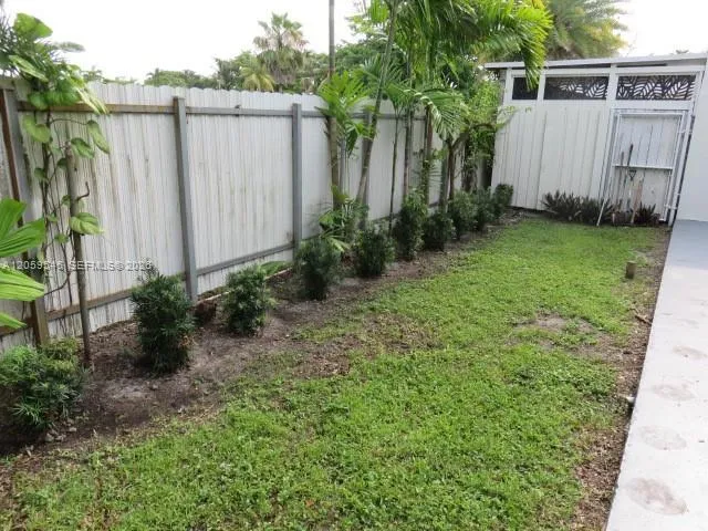 12300 SW 18 TE #0 Miami, FL 33175
