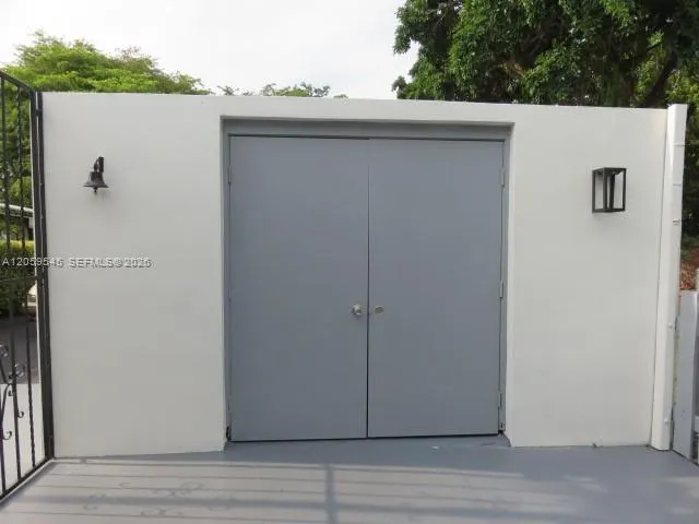 12300 SW 18 TE #0 Miami, FL 33175