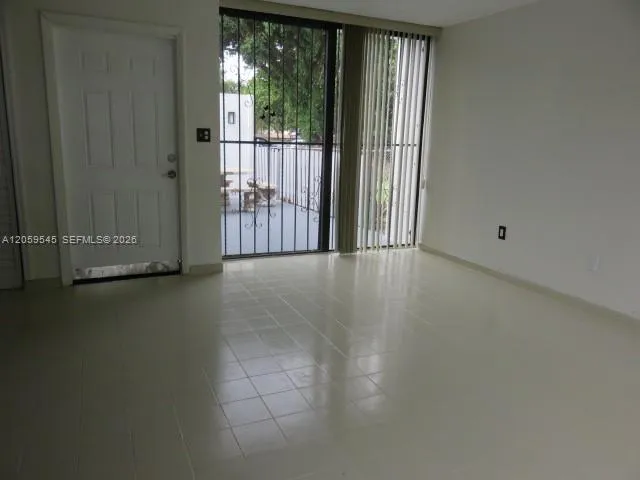 12300 SW 18 TE #0 Miami, FL 33175