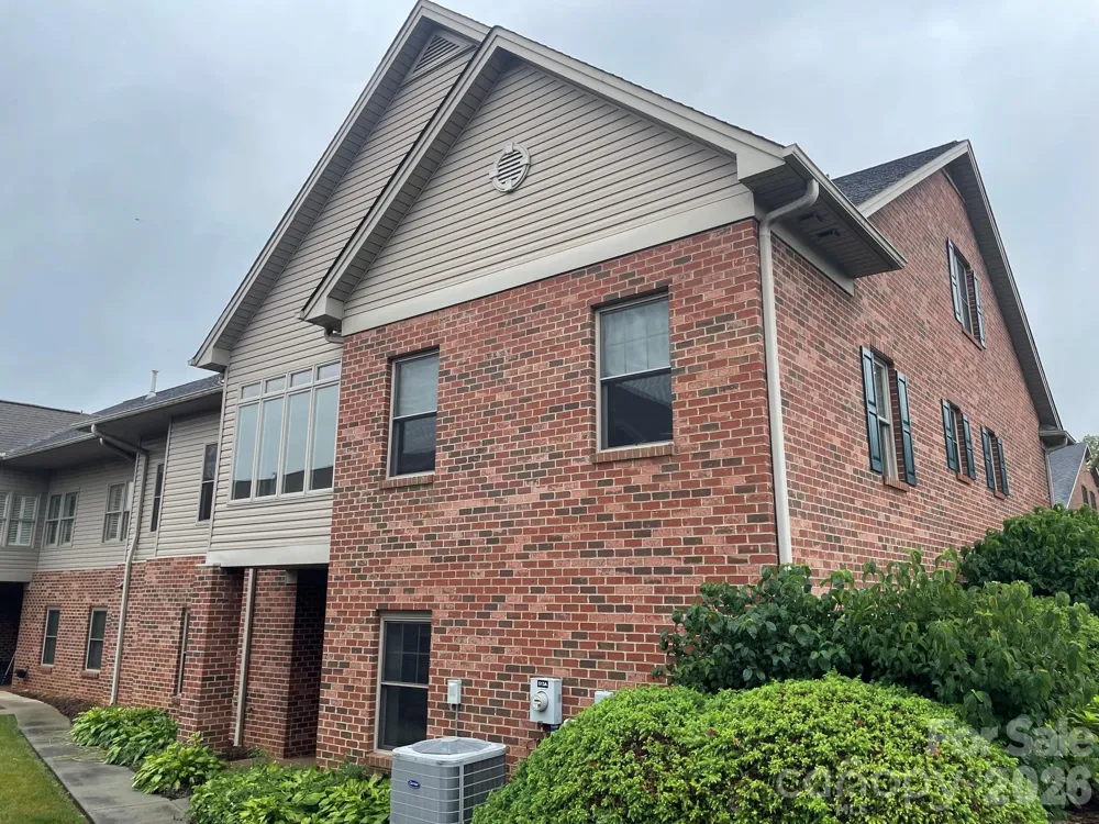 513 26th Avenue NE #A Hickory, NC 28601