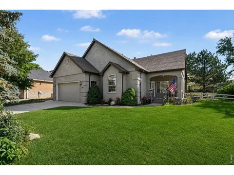 925 Falcon Ridge Court
