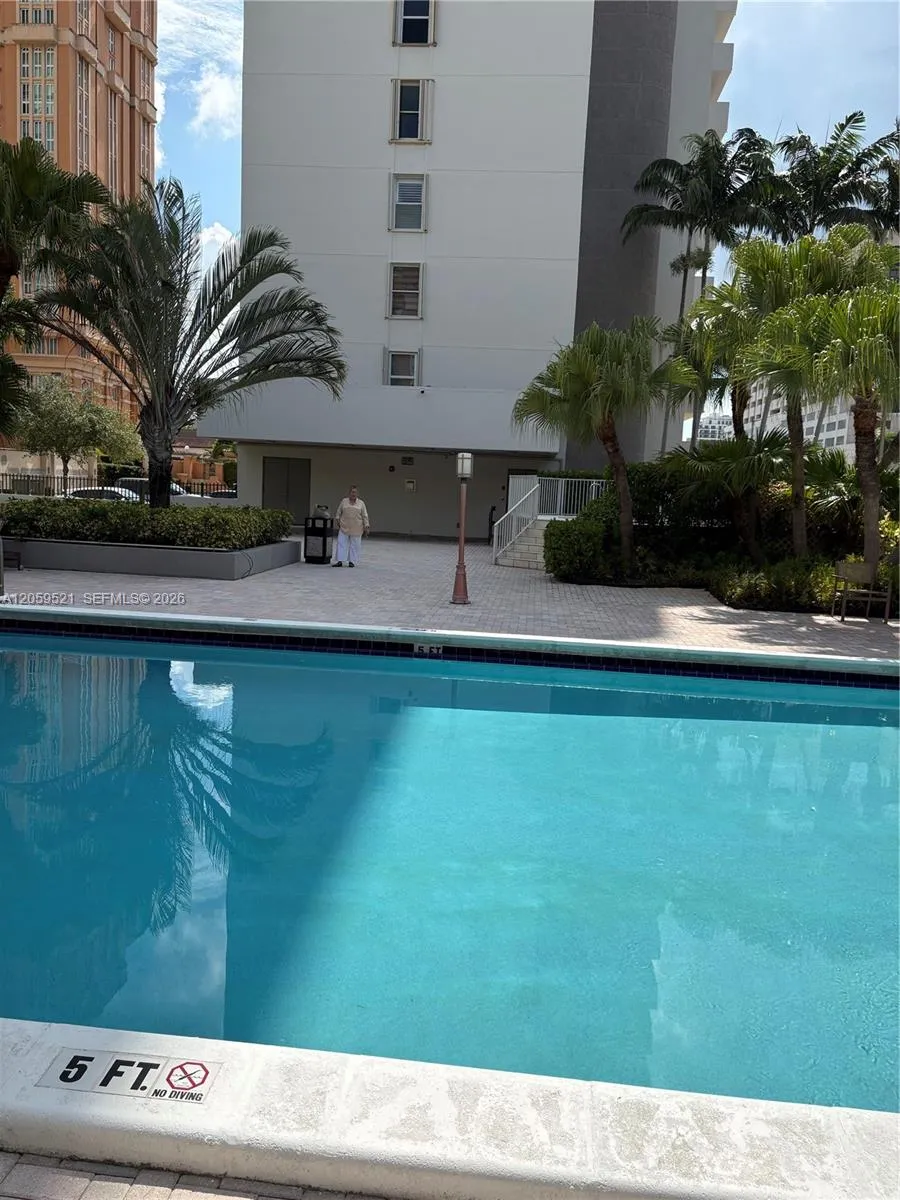 625 Biltmore Way #501 Coral Gables, FL 33134