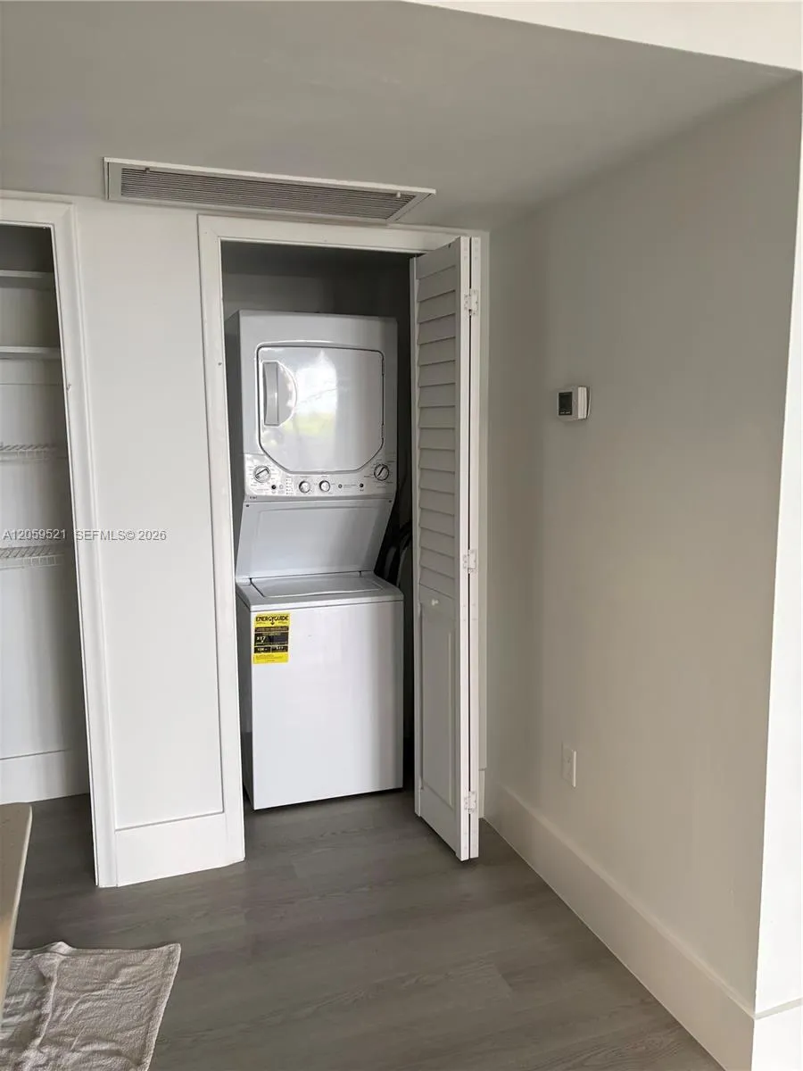 625 Biltmore Way #501 Coral Gables, FL 33134