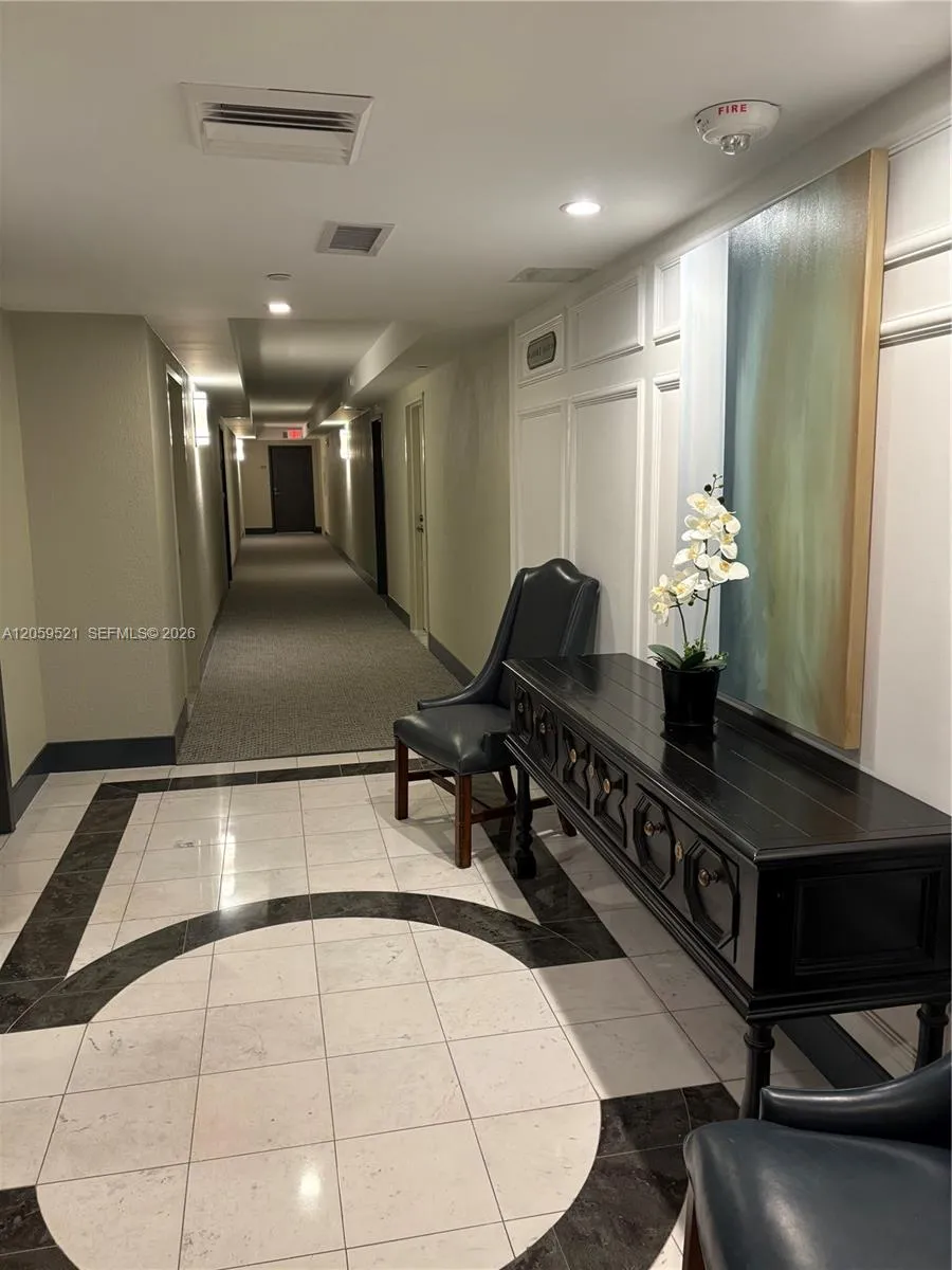 625 Biltmore Way #501 Coral Gables, FL 33134