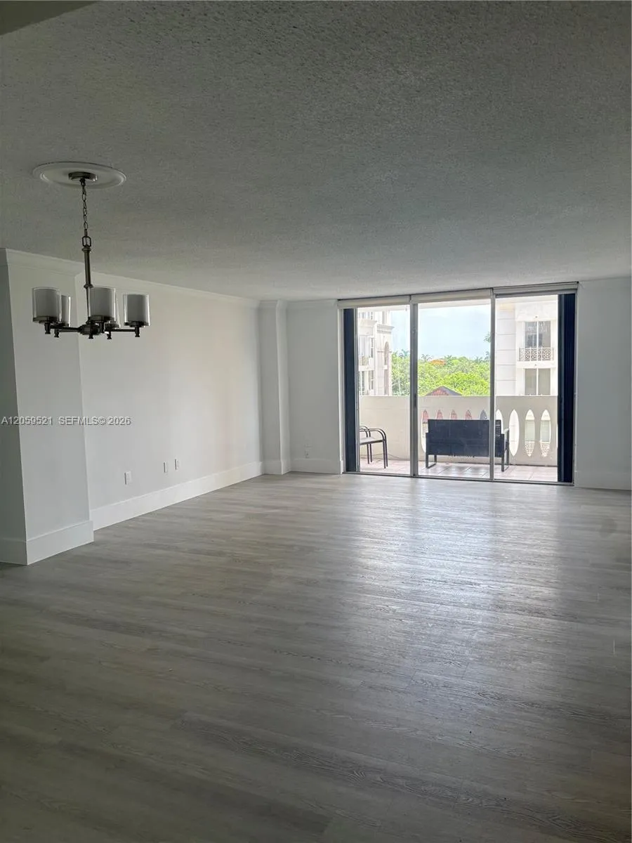 625 Biltmore Way #501 Coral Gables, FL 33134