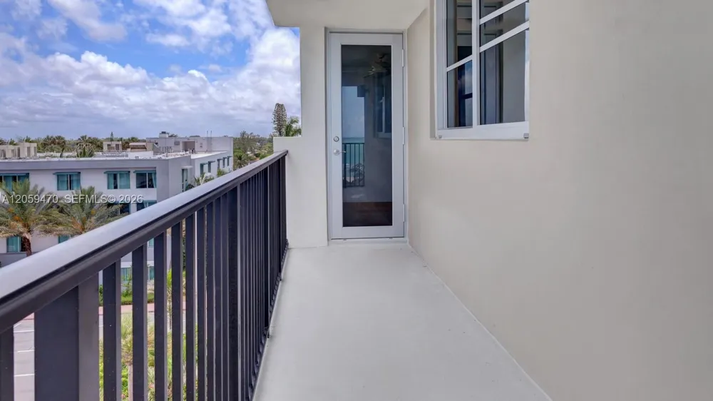 9273 Collins Ave #212 Surfside, FL 33154
