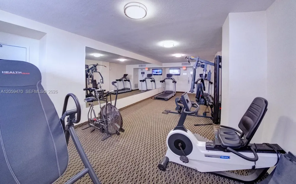 9273 Collins Ave #212 Surfside, FL 33154