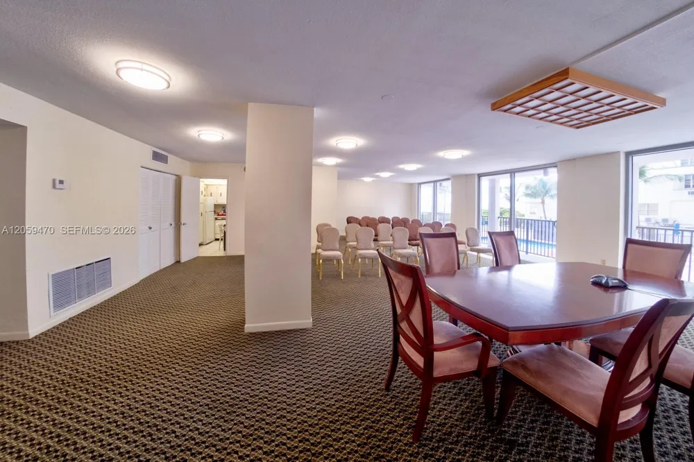 9273 Collins Ave #212 Surfside, FL 33154