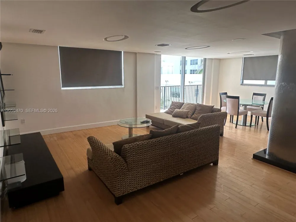 9273 Collins Ave #212 Surfside, FL 33154
