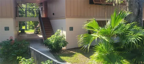 180 MAGNOLIA WOODS COURT #9C