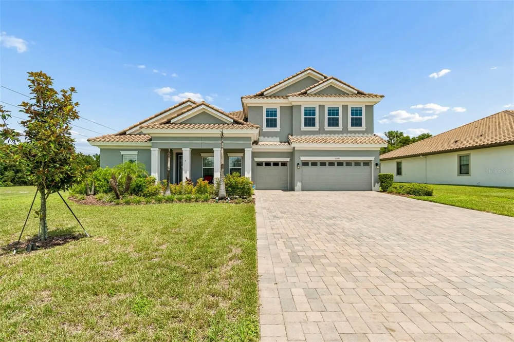10597 MEADOWRUN DRIVE Lithia, FL 33547