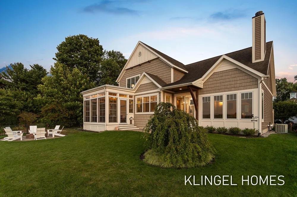 702 Elk Avenue Spring Lake, MI 49456