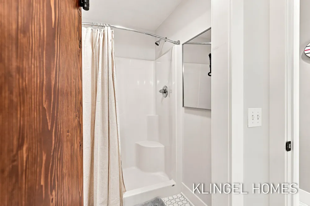 702 Elk Avenue Spring Lake, MI 49456