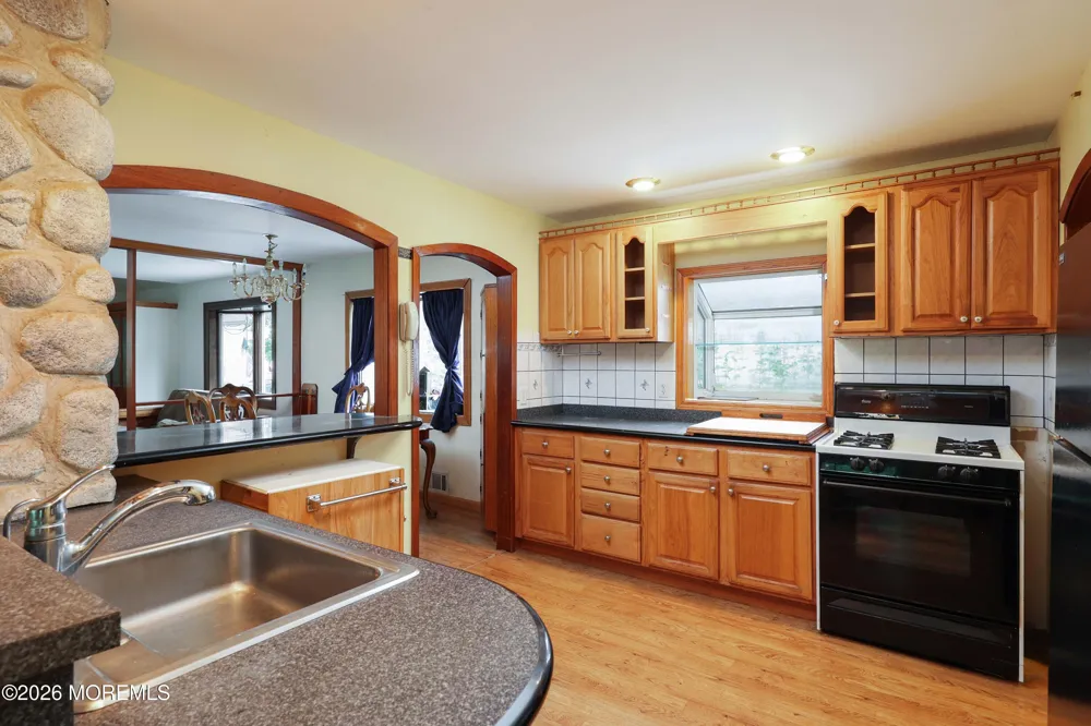 73 Manning Street Red Bank, NJ 07701