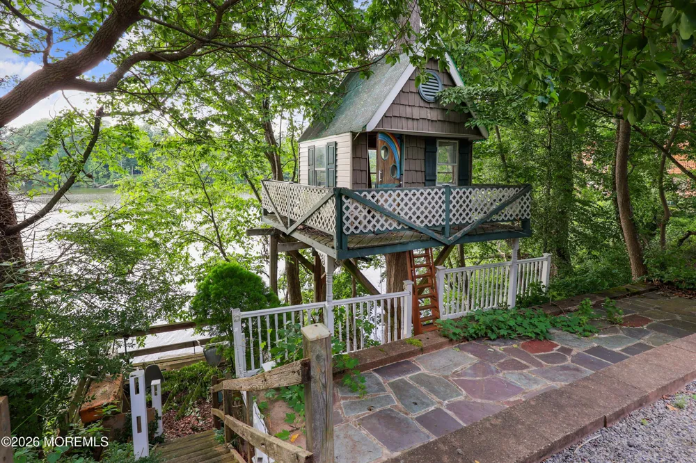73 Manning Street Red Bank, NJ 07701