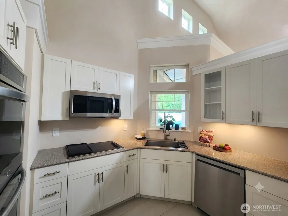 662 Point Brown Avenue SE Ocean Shores, WA 98569