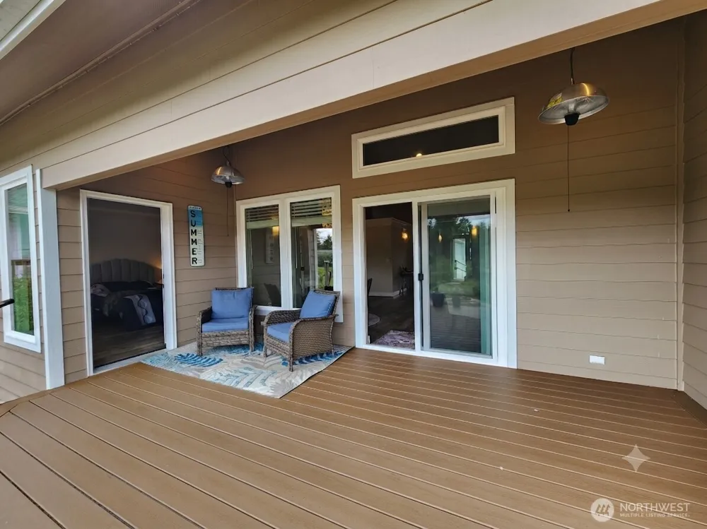 662 Point Brown Avenue SE Ocean Shores, WA 98569