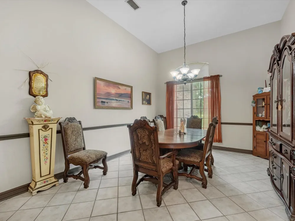 530 Chisolm Trail Simonton, TX 77476