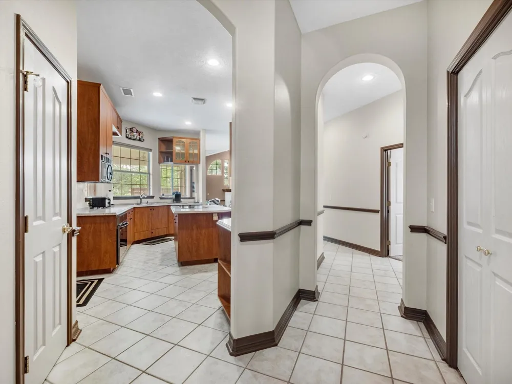530 Chisolm Trail Simonton, TX 77476